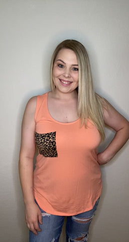 Coral leopard pocket tank